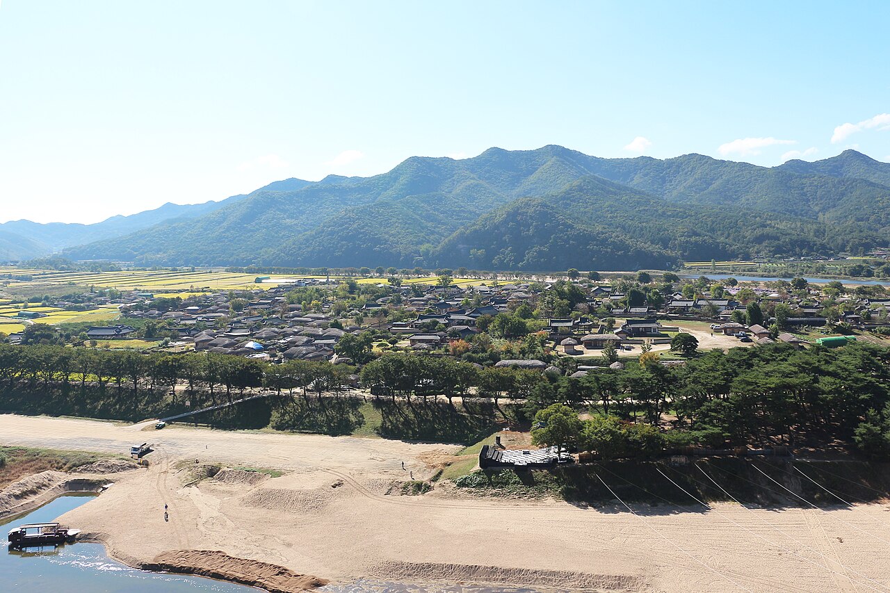 Andong Hahoe Folk Village