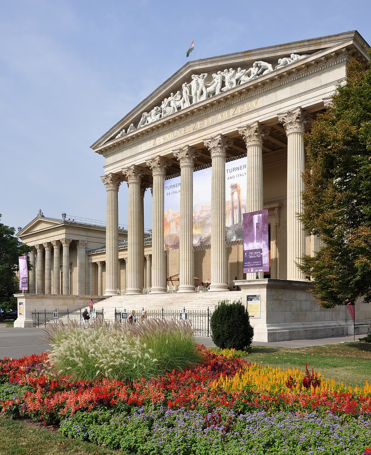 Budapest History Museum / Castle Museum