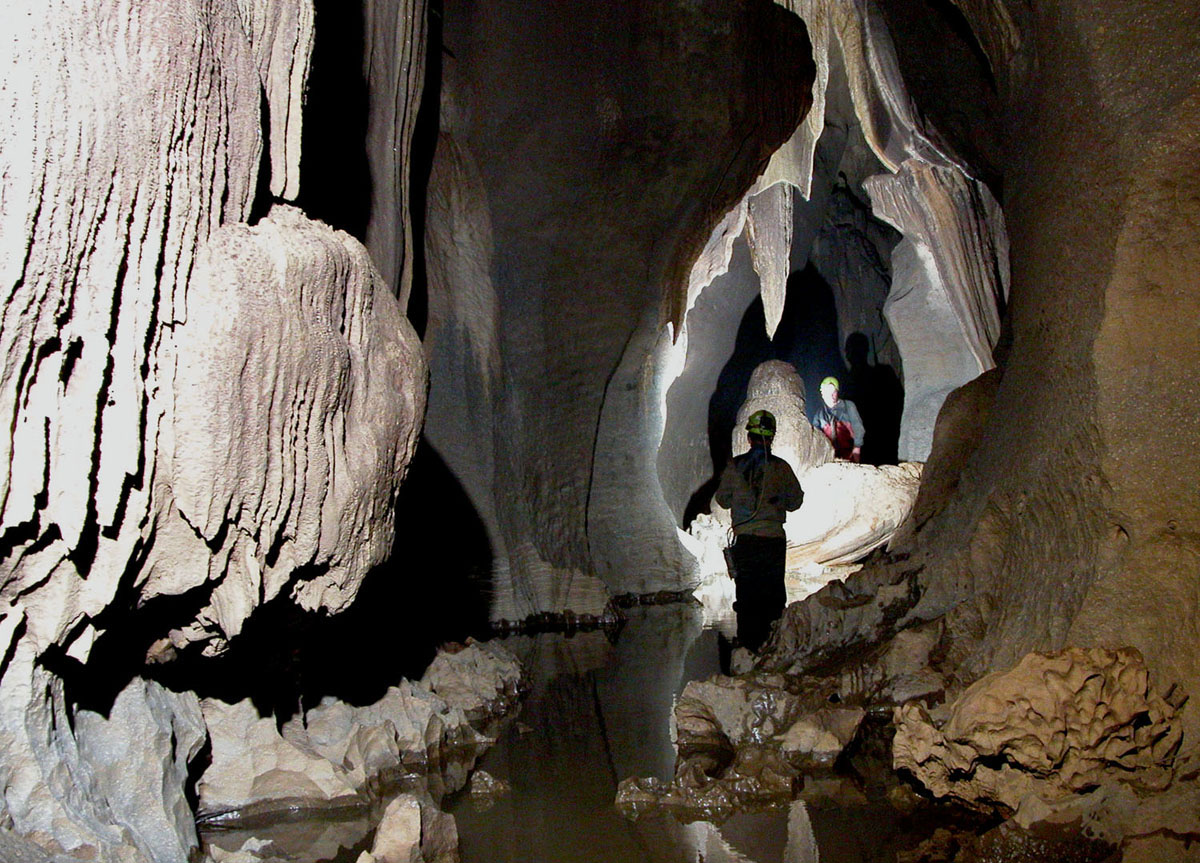 Mawsmai Cave