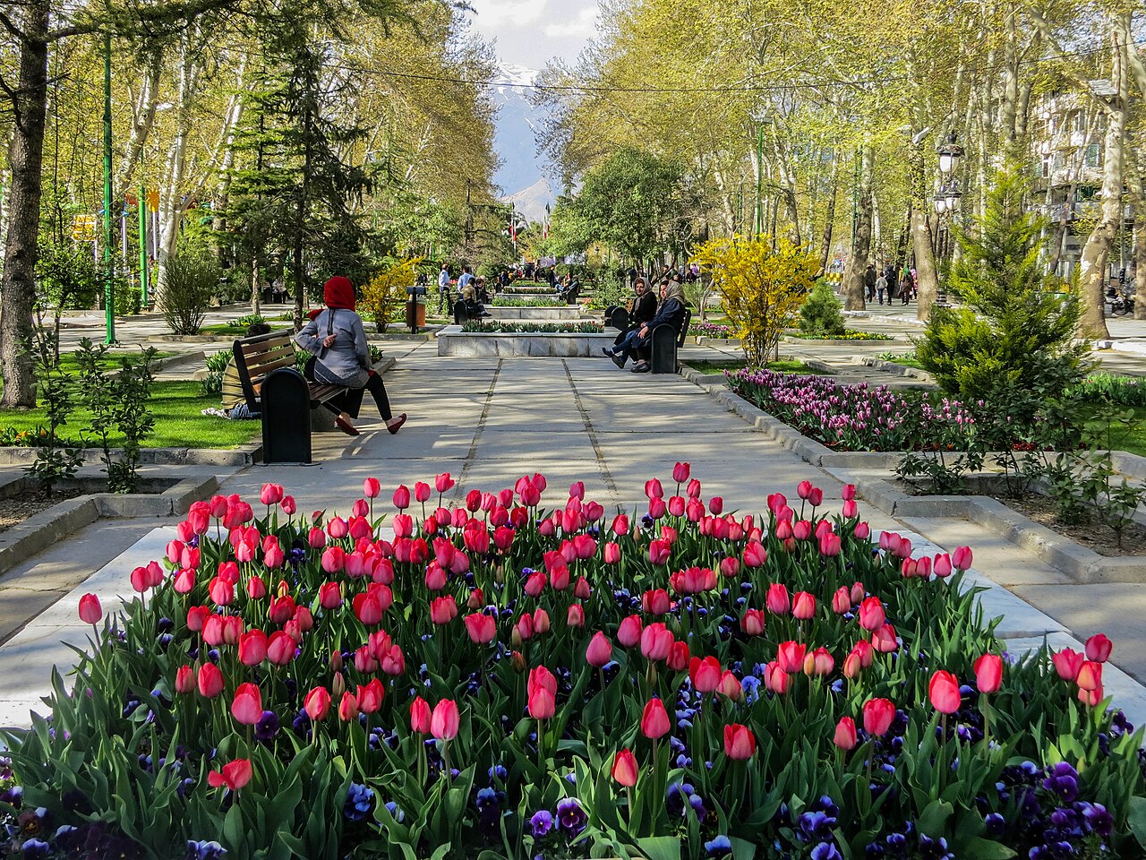 Mellat Park